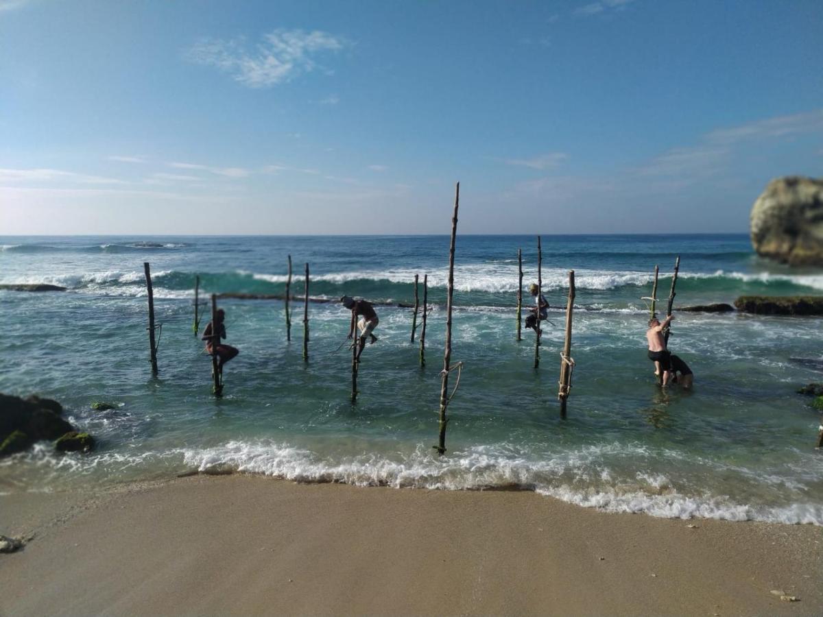 Lakma Sea View Otel Mirissa Dış mekan fotoğraf